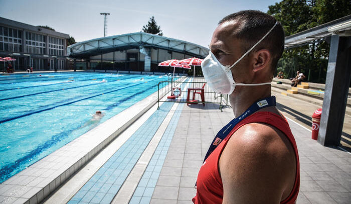 Piscina 4 Venti Ercolano.Bimba Di 11 Anni Annega In Piscina A Ercolano Erreemmenews